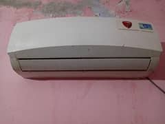 AC for sale (Electricity Saver)