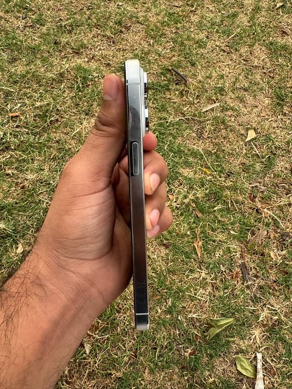 iPhone 14pro Max 256gb non pta 10/10sim time available with box 4