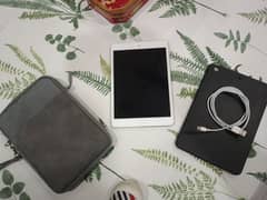iPad Mini2 - Excellent Condition