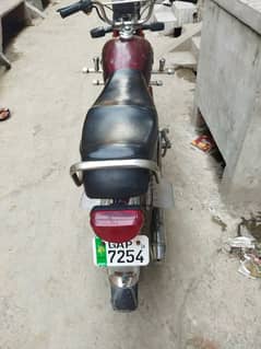 United CD 70