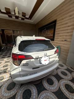 Honda Vezel 2015
