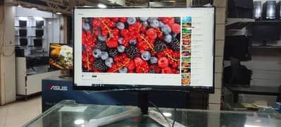 Gaming monitor 180hz 2k display 27inch borderlass