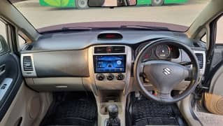 Suzuki Liana