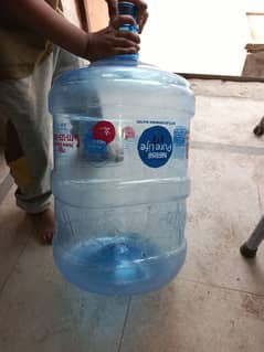 19 ltr nestle bottles