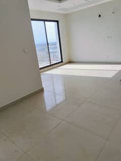 One bed Apartment For Sale very reasonable price ni Gulberg green Islamabad