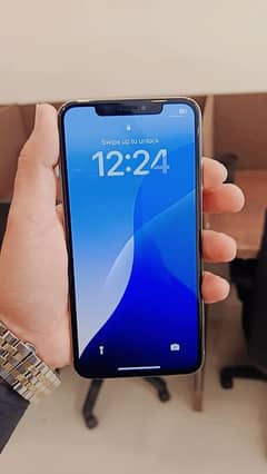 xsMax