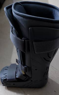calm walker boot for fixed ankle