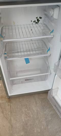 Haier - HRF 186