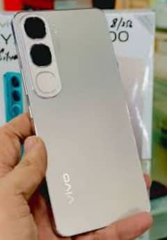 VIVO Y200 8GB 256GB Full Box PTA Approved WhatsApp 03463745618