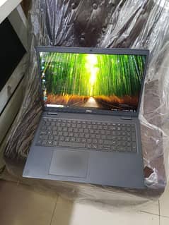 Dell Core i5-11th Gen 256GB NVMe RAM 8GB BackLite Keyboard 15,6 Inch