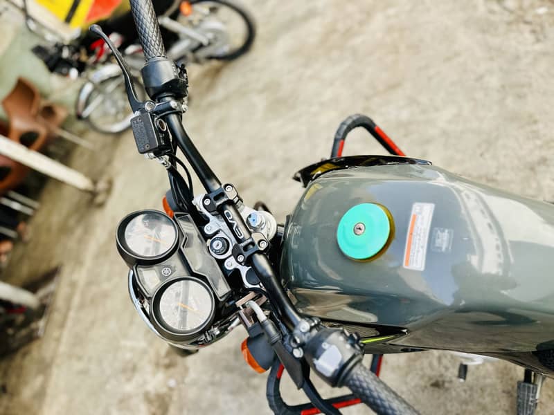 Yamaha YBR G 125cc 2024 2