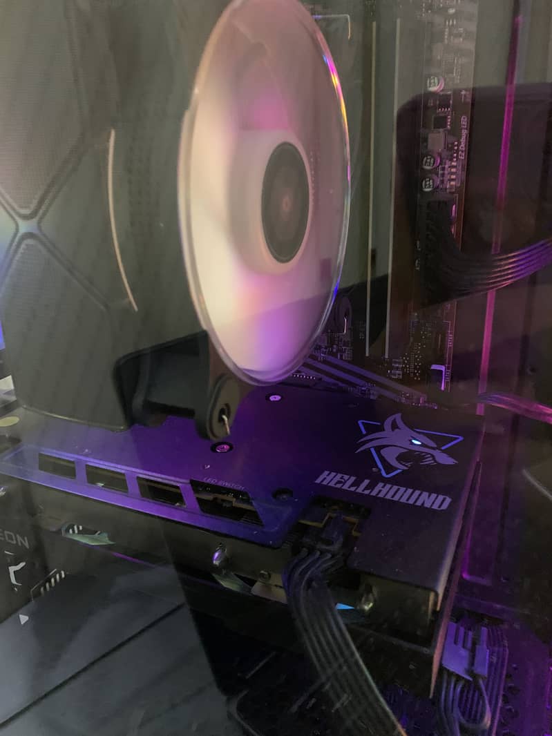 Rx 6600 hellhound 8gb ddr6 with box 1