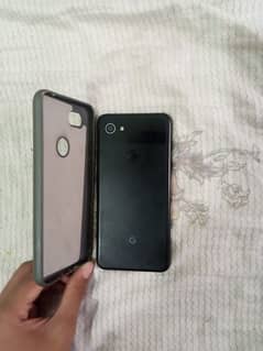 Google pixel 3axl nonPTA hai 10/10 condition allok Only serious people