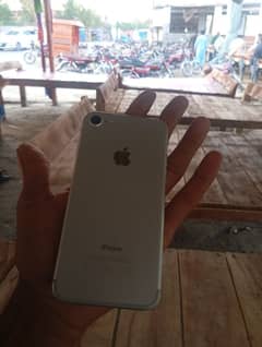 iPhone 7