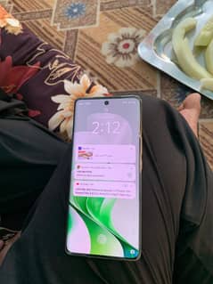 vivo v40 e 12ram 256 rom urgent sale 2 month use 10 Bata 10 condition