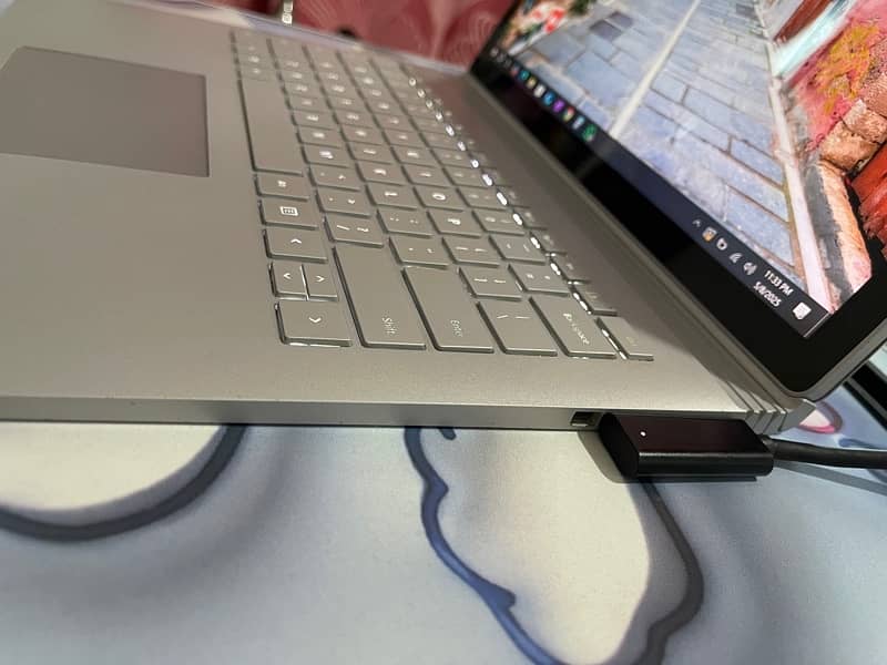 Microsoft Surface Book 1
