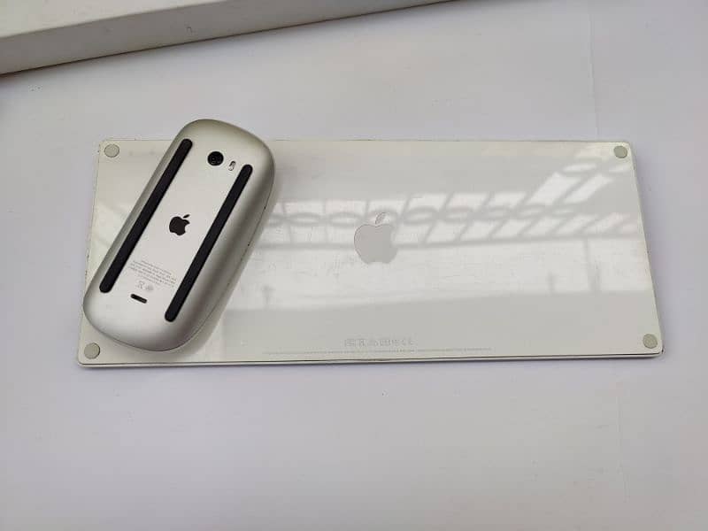 apple magic 2 wireless rechargable keyboard mouse with box 2