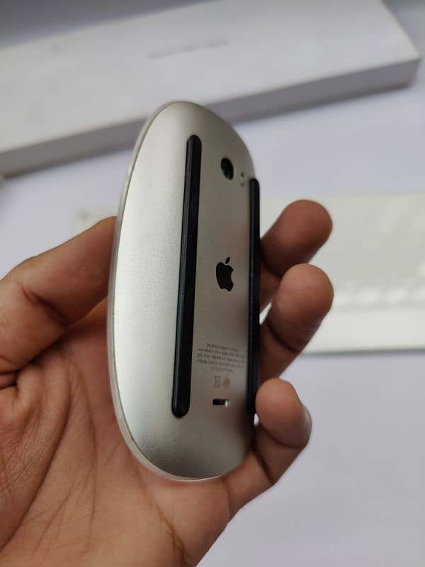 apple magic 2 wireless rechargable keyboard mouse with box 4