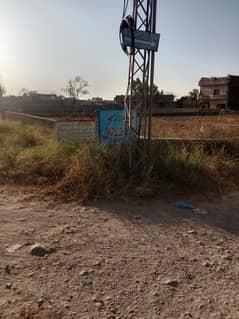 5 Marla posesionable plot for sale