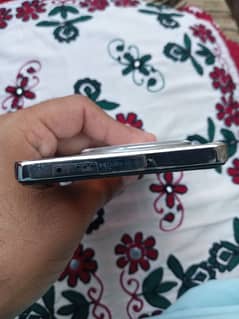 Tecno Camon 30