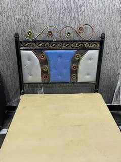 2 bed set