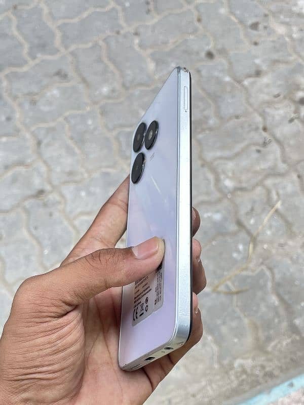 Tecno Spark Go 2024 10/10 condition 2