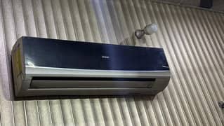 BRAND HAIER SPLIT AC 1.5 TON FOR URGENT SALE AT CHEAP PRICE