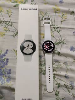 Samsung Galaxy Watch 4-UK Variant