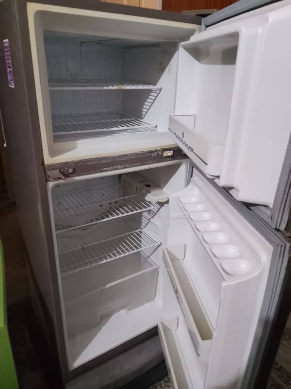 Dawlance refrigerator 2