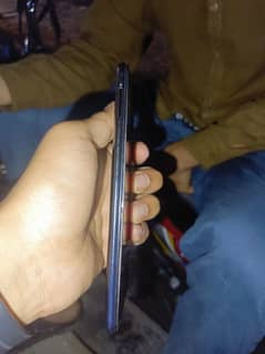 vivo 1811