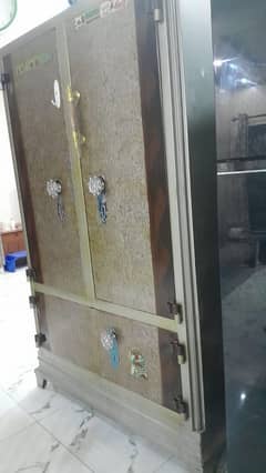 saif almari urgent sale