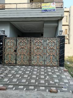 In Jubilee Town House For sale Sized 5 Marla
