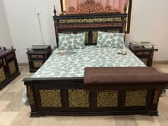 Chinnioti Bed (King size) with Dressing table and 3 door cupboard