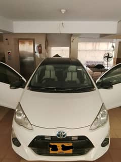 Toyota Aqua s 2015 key start 18 registered