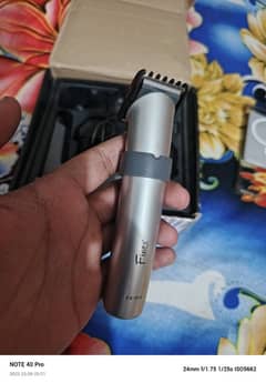 Shaving & Trimming machine