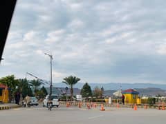 Commercial Plot For sale in Sector A Corner/Boulevard Plot With Half Marla Extraland Possession Utility Paid Near To Main Entrance Bahria Enclave Islamabad