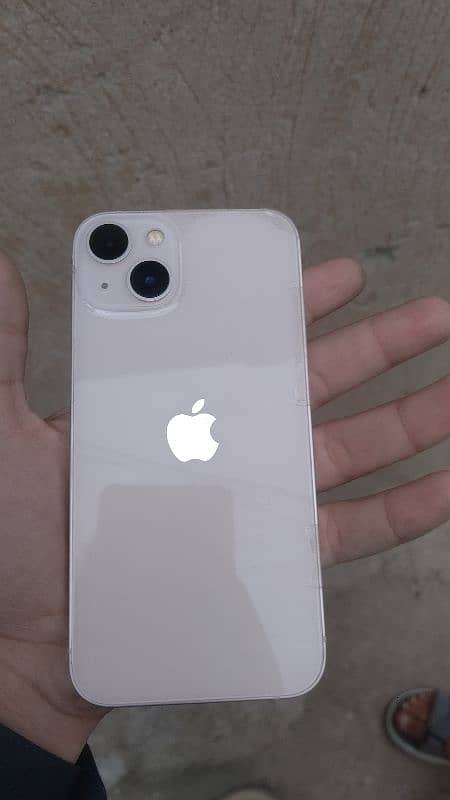 iphone 13 in 10/10 condition 5