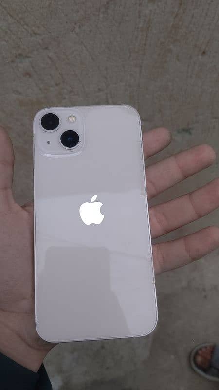iphone 13 in 10/10 condition 10
