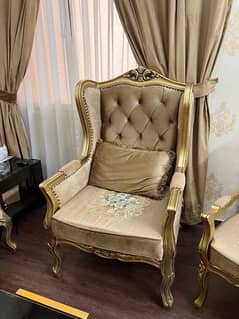 7 Seater Sofa & Center table