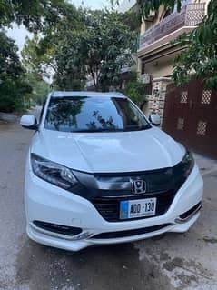 Honda Vezel 2016