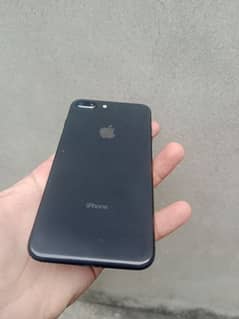 iPhone 8 Plus