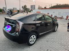 Toyota Prius 2013 S touring
