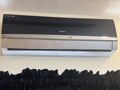 1 ton Gree Ac