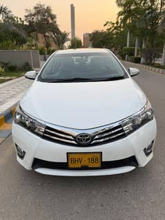 Toyota Corolla Altis Grande 2017