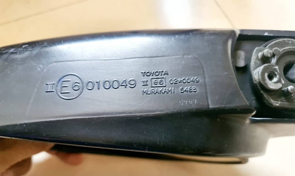 Catalytic converter (JAPANESE) for VITZ and retractable side mirror 5