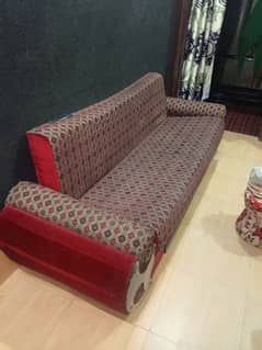 sofa combed