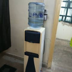 water dispancer