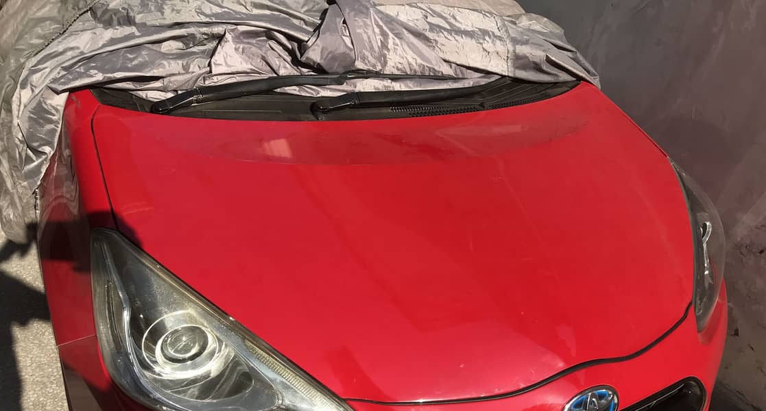 Toyota aqua bonnet 1