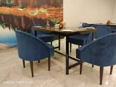 5 set tables with chair