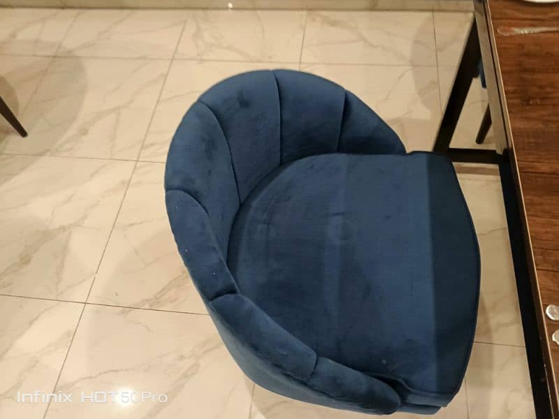 5 set tables with chair 2